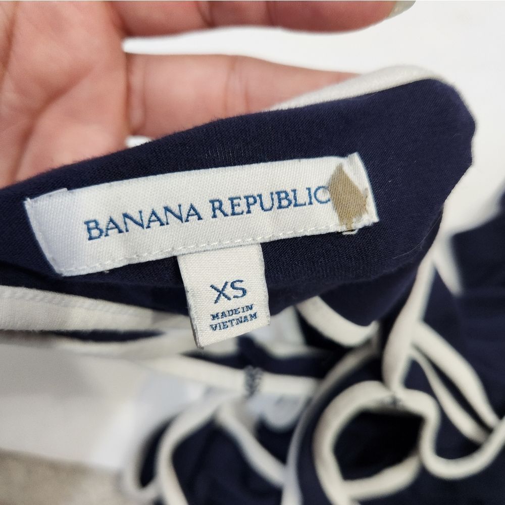 5x$25 Banana Republic blue white contrast stretchy minimalistic tank XS - Picture 9 of 9